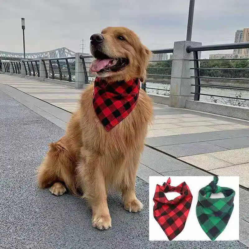 Classic Red Black Plaid Pet Dog Bandana Cat Puppy Kerchief Pet Dog Accessories Pet Neckerchief Scarf Dog Saliva Towel