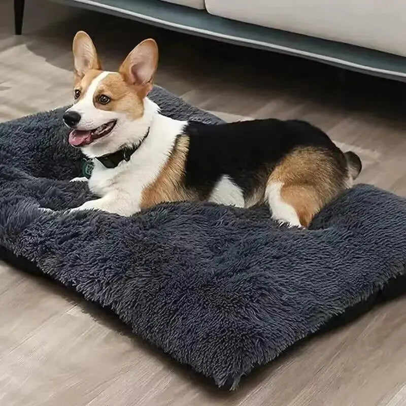 Large Dog Bed Washable Plush Pet Bed Anti Anxiety Warm Dog Cushion Sleeping Mat Comfoetable Pet Mats for Small Medium Large Dogs